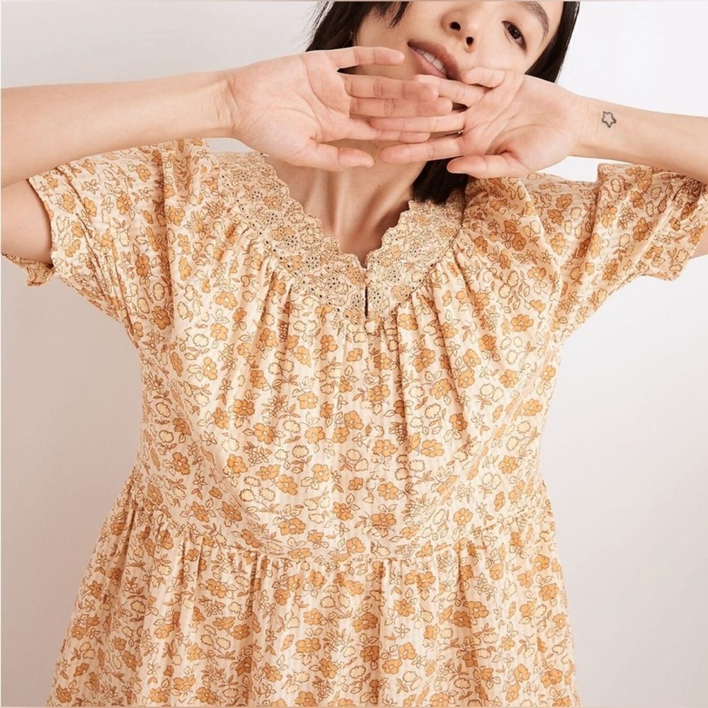 Madewell Eyelet-Trim Tiered Mini Dress in Piccola Floral Size Medium GUC* - Picture 3 of 13